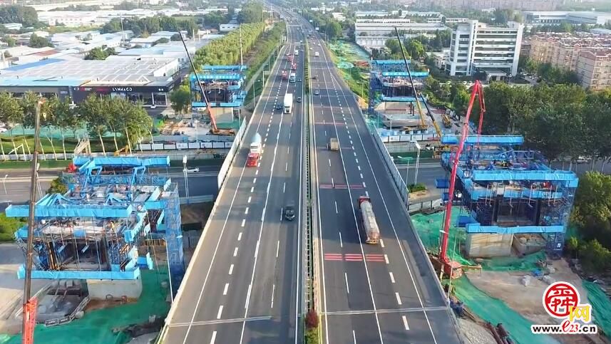 京台高速改扩建 建大桥跨越经十西路