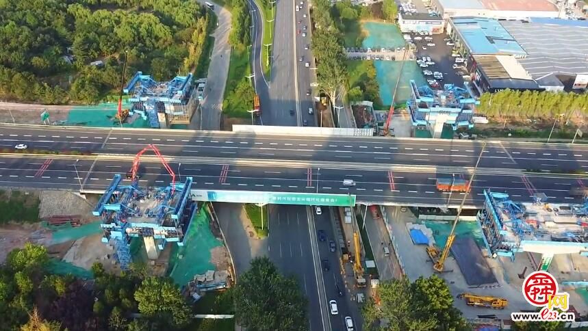 京台高速改扩建 建大桥跨越经十西路