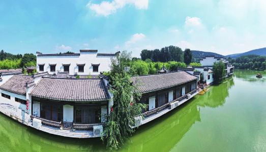 Diese Gemeinde hat wunderschöne malerische Landschaft wie Südchina