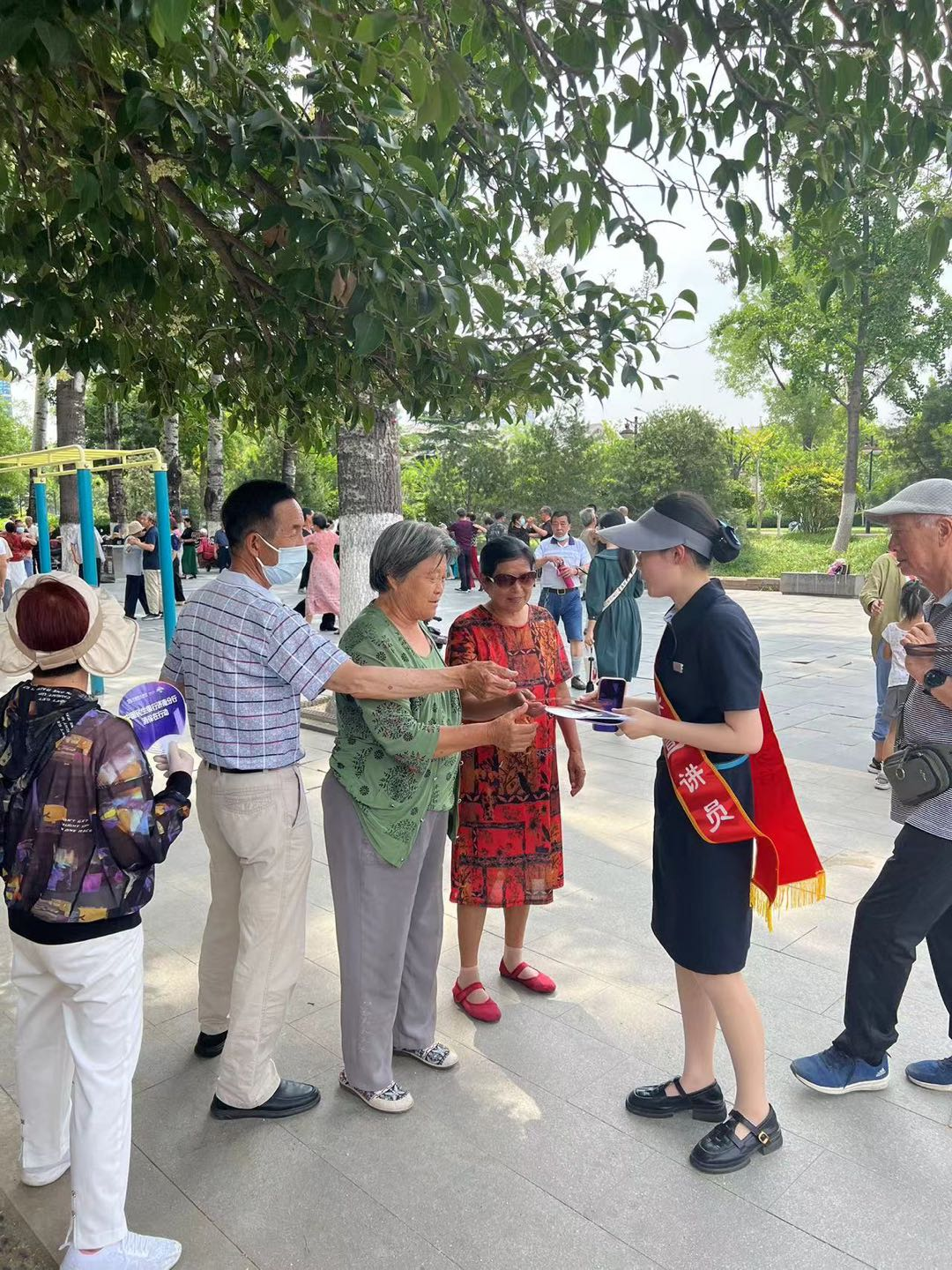 民生银行济南历城支行多举措优化“敬老爱老适老化”暖心服务