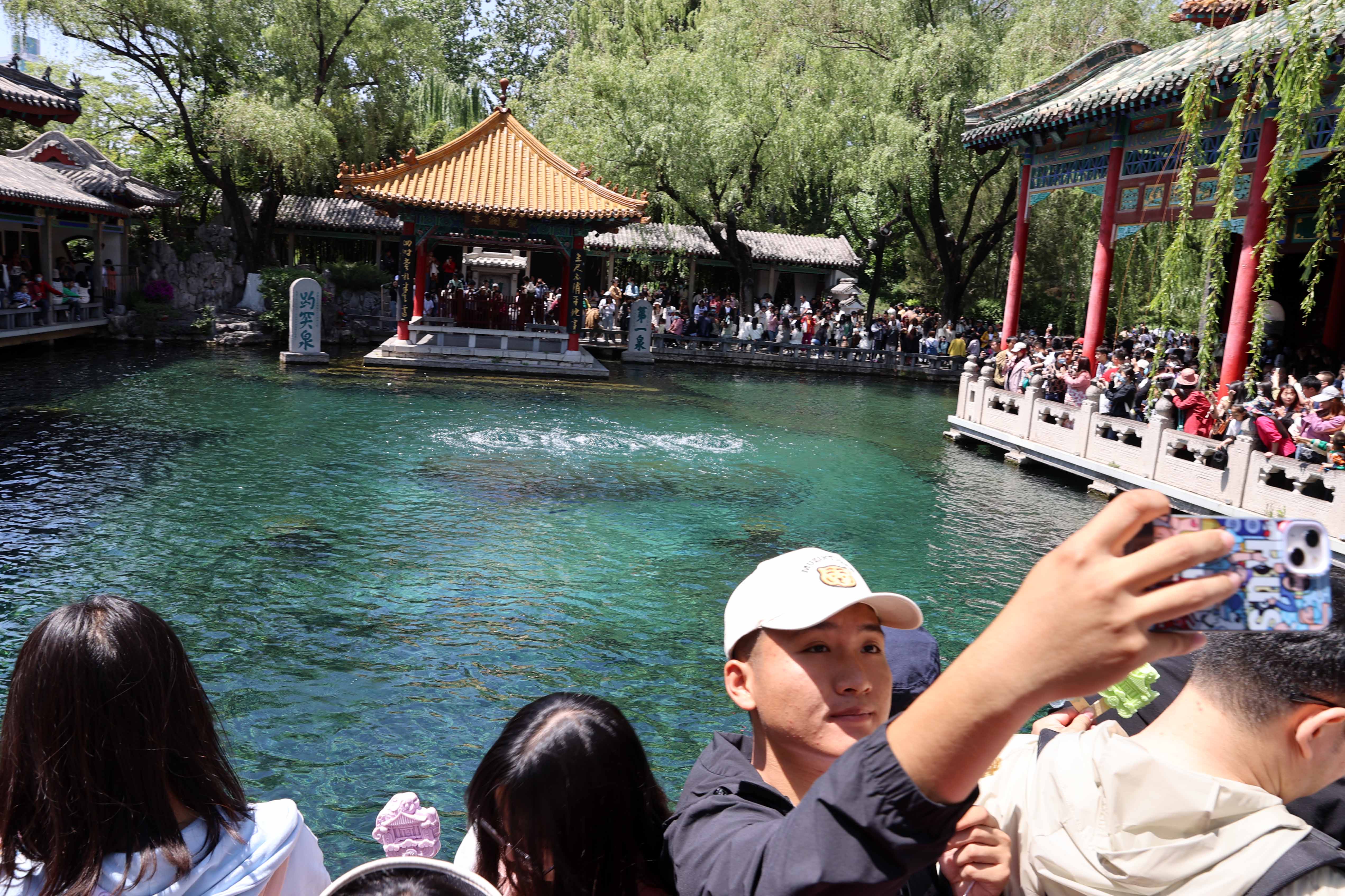 千泉奔流 大河新程——写在趵突泉等重点泉群持续喷涌20年之际