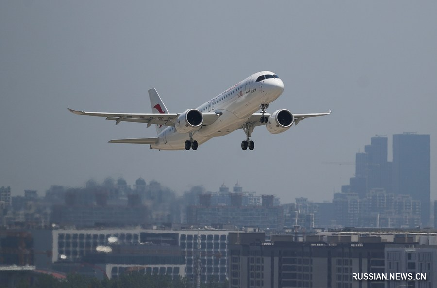 Китайская авиастроительная корпорация COMAC получила более 1000 заказов на самолеты C9