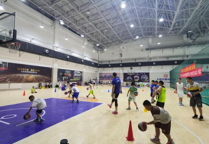 济南北部新地标——天桥区全民健身中心篮球馆正式向社会开放