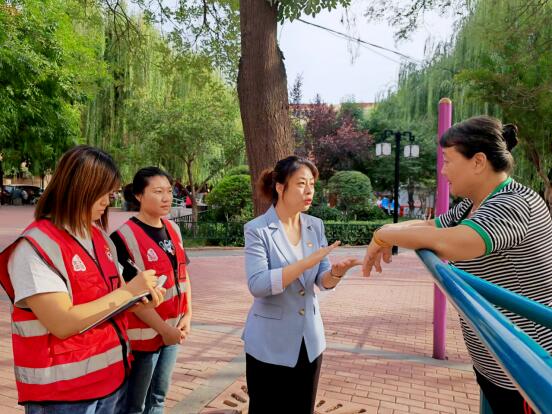 融媒·先锋丨这里的议事会真热闹: 广场上的草根智慧