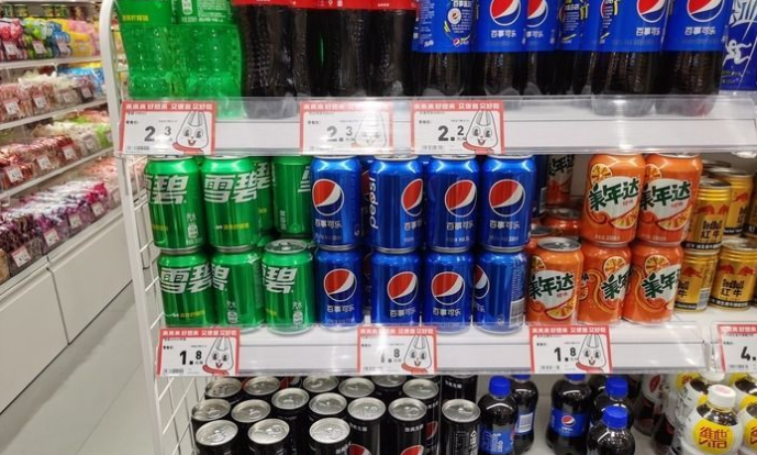 量贩零食新赛道，“低价牌”能否突出重围？