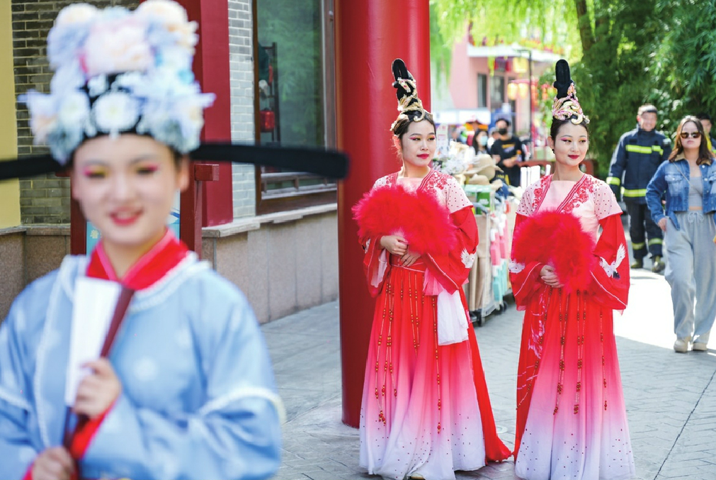 “超级黄金周”结束，大众旅游观念经历重塑