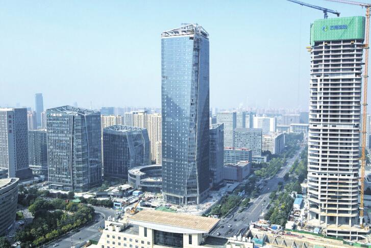 Das Wahrzeichengebäude des Shandong Big Data Industrieparks zog “Glasfassade” an