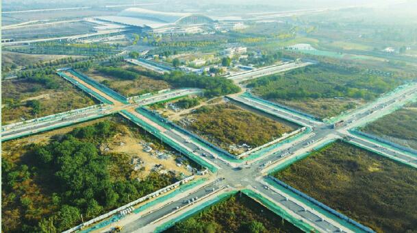 Several New Roads in New Ji’nan Railway Station, East Taking Shape