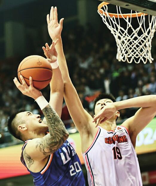 山东男篮今晚主场迎战四连败深圳队 高诗岩表决心吉伦沃特复出待定