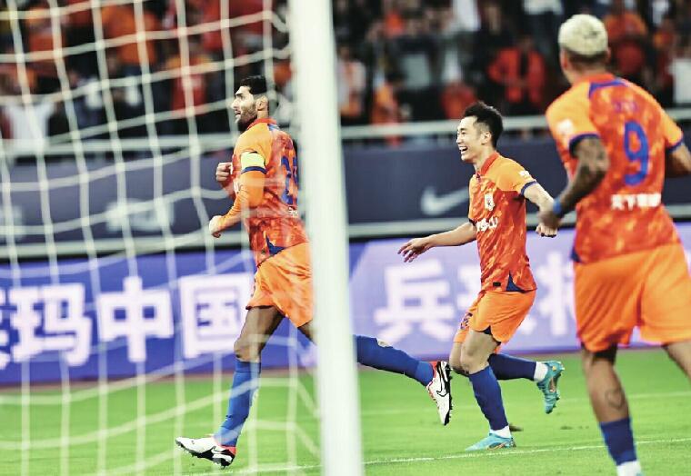 山东泰山队在俱乐部训练基地重新集结