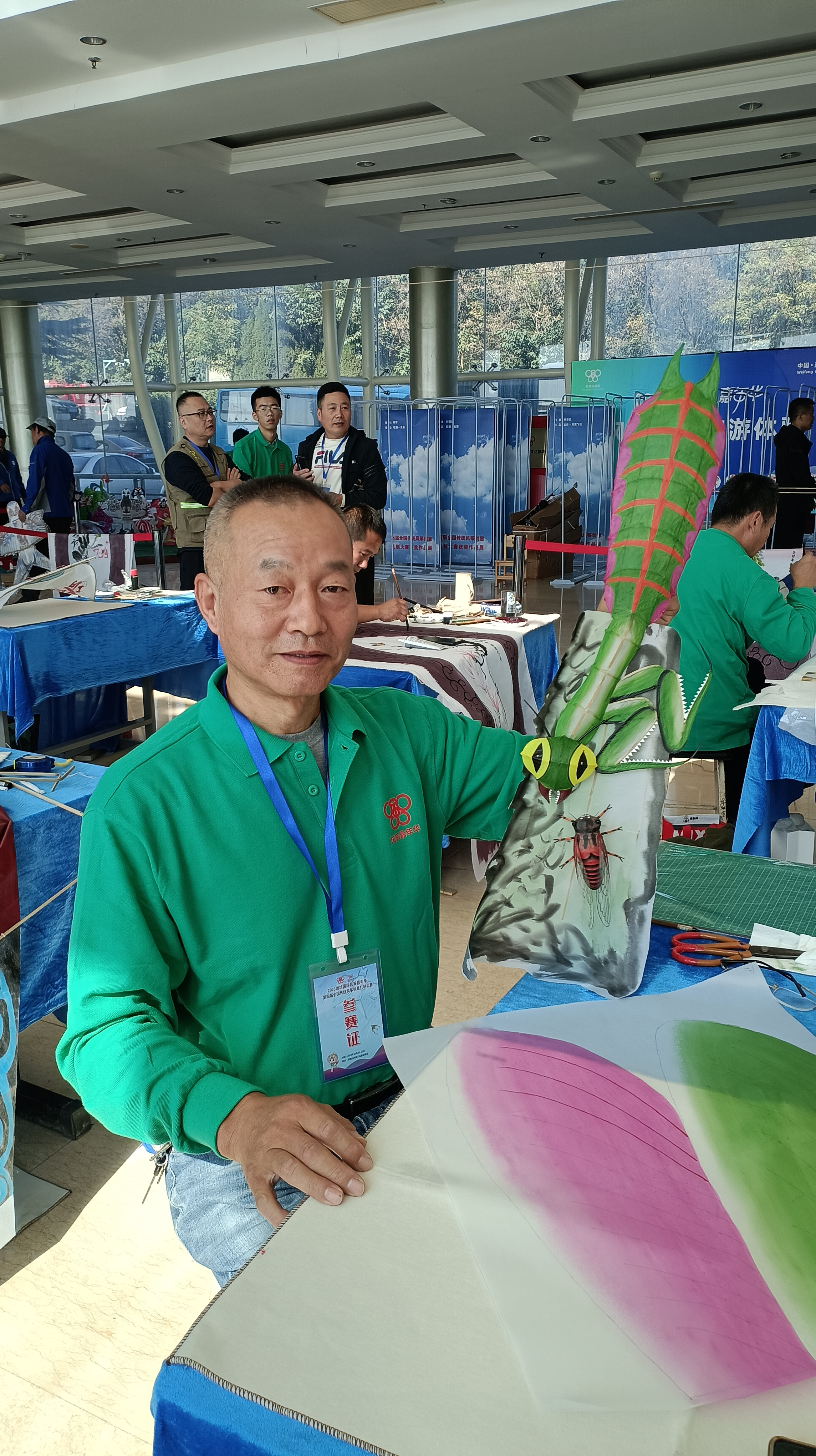 匠心独运 凝集升华——记风筝-国家级非物质文化遗产工艺美术大师李松