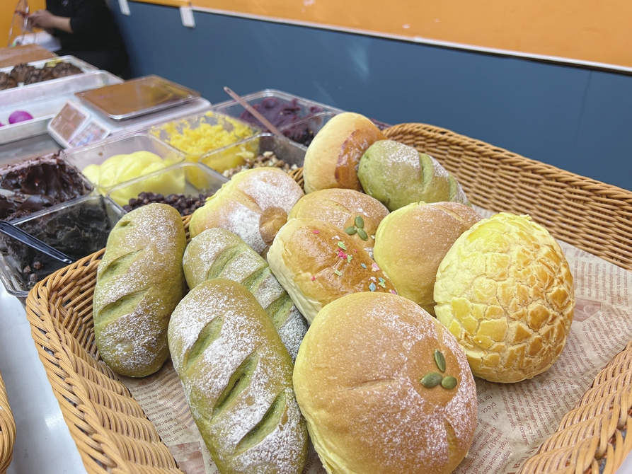 面包卖出“馒头价”是“创业神话”还是“一阵风”？