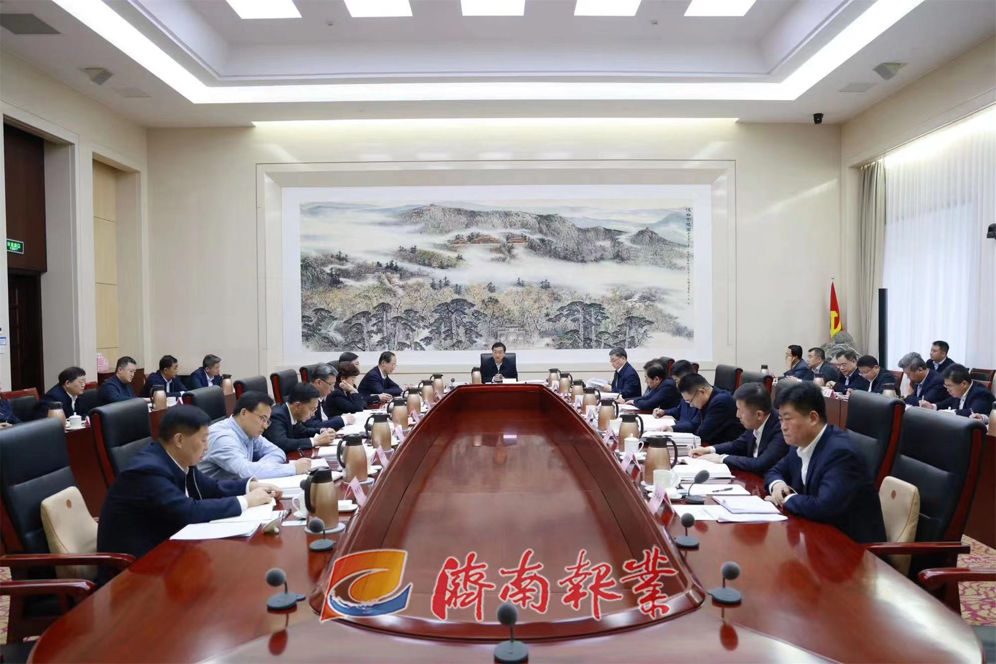 市委理论学习中心组举行集体学习 刘强讲话于海田韩金峰雷杰杨峰出席