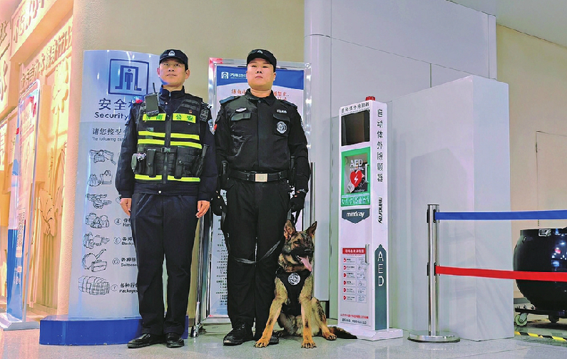 警犬首秀，济南地铁来了“新朋友”