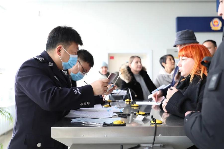 预计增长超300%，哈尔滨冰雪节迎跨境旅游热潮