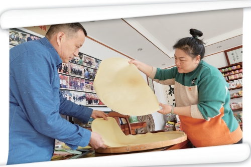 融媒·先锋丨党建是企业高质量发展的引擎，更为农产品插上了远销的翅膀——煎饼“出海记”