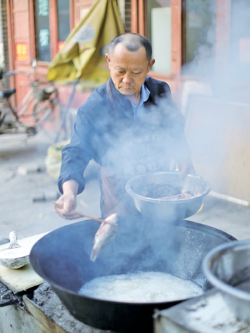 啥是山东味儿？他要“吃遍”16市细品