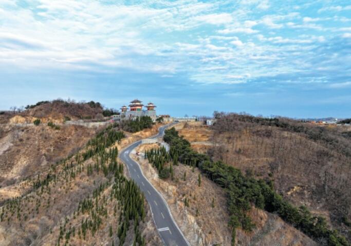 Spend May Day Holiday in Ji’nan｜Look for Poetry and Distance in Ji’nan Qixingtai