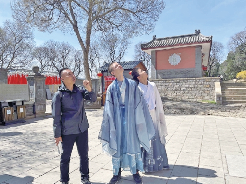 “泉”在济南过五一 