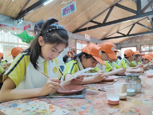 春光无限好 研学正当时