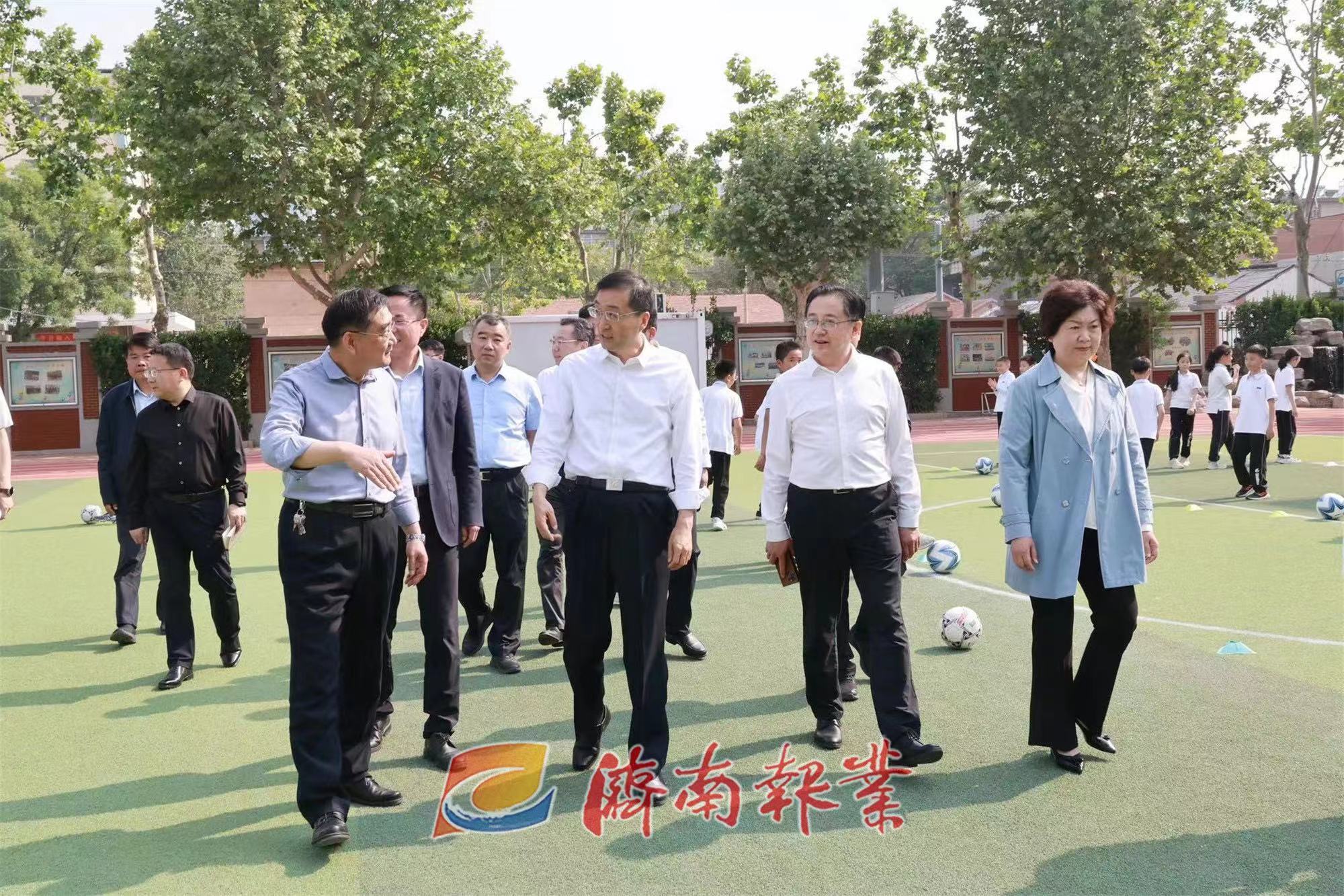 刘强调研校园足球工作时强调 深化改革创新探索 持续提升校园足球水平