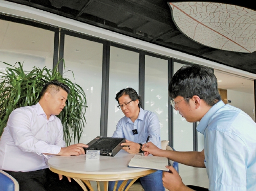 融媒·深调查丨“+”什么，怎么“+”——现代生活如何拥抱“人工智能+”？