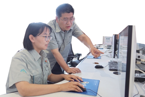 融媒·先锋丨一套智慧化管理系统,一支强有力的党员队伍,全力保障济南夏季用水——源头澎湃“水”自来