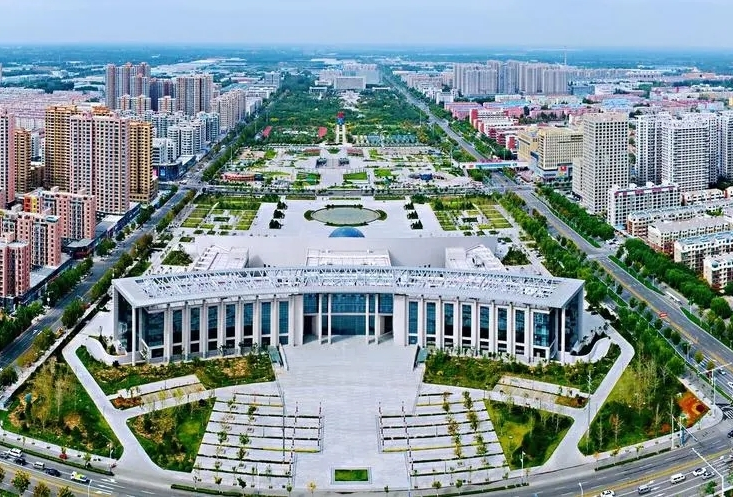 牢记嘱托、向“新”而行，加快推动济南高质量发展——奔驰在中国式现代化新征程上