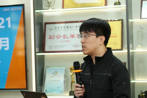 打开“美丽经济”新天地——记山东美貌制药有限公司总经理王鹏