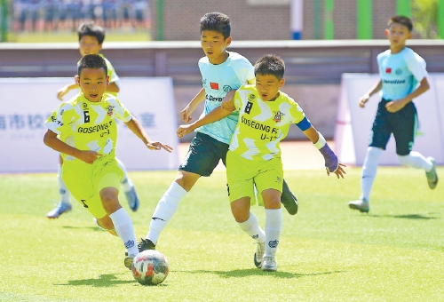 中韩校园足球交流赛在济南开赛