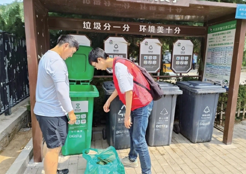 济南：文明花开泉城芳 实践新风拂面来