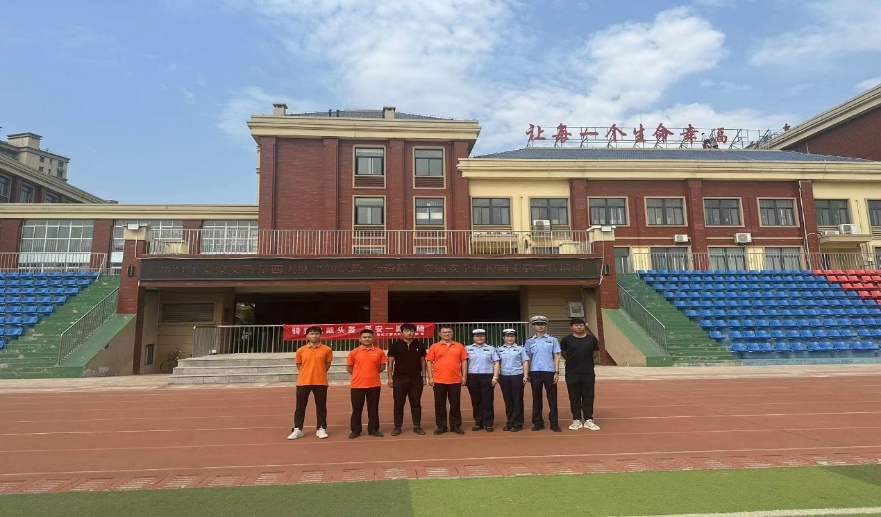山东平安产险：交通安全文明宣传走进泰安望岳小学
