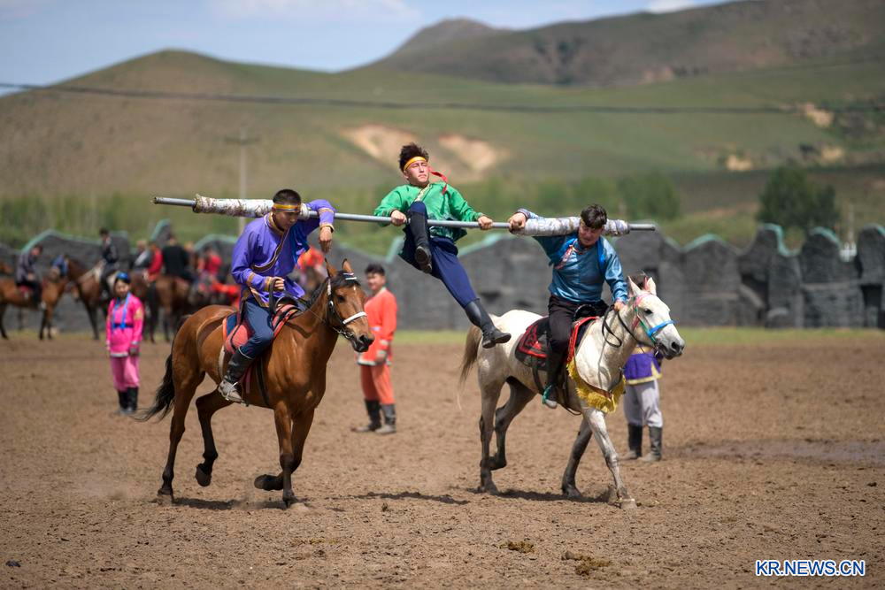 초원 문화로 농촌 활성화에 박차 가하는 中 허베이