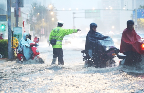 山东发布暴雨、地质、山洪灾害预警