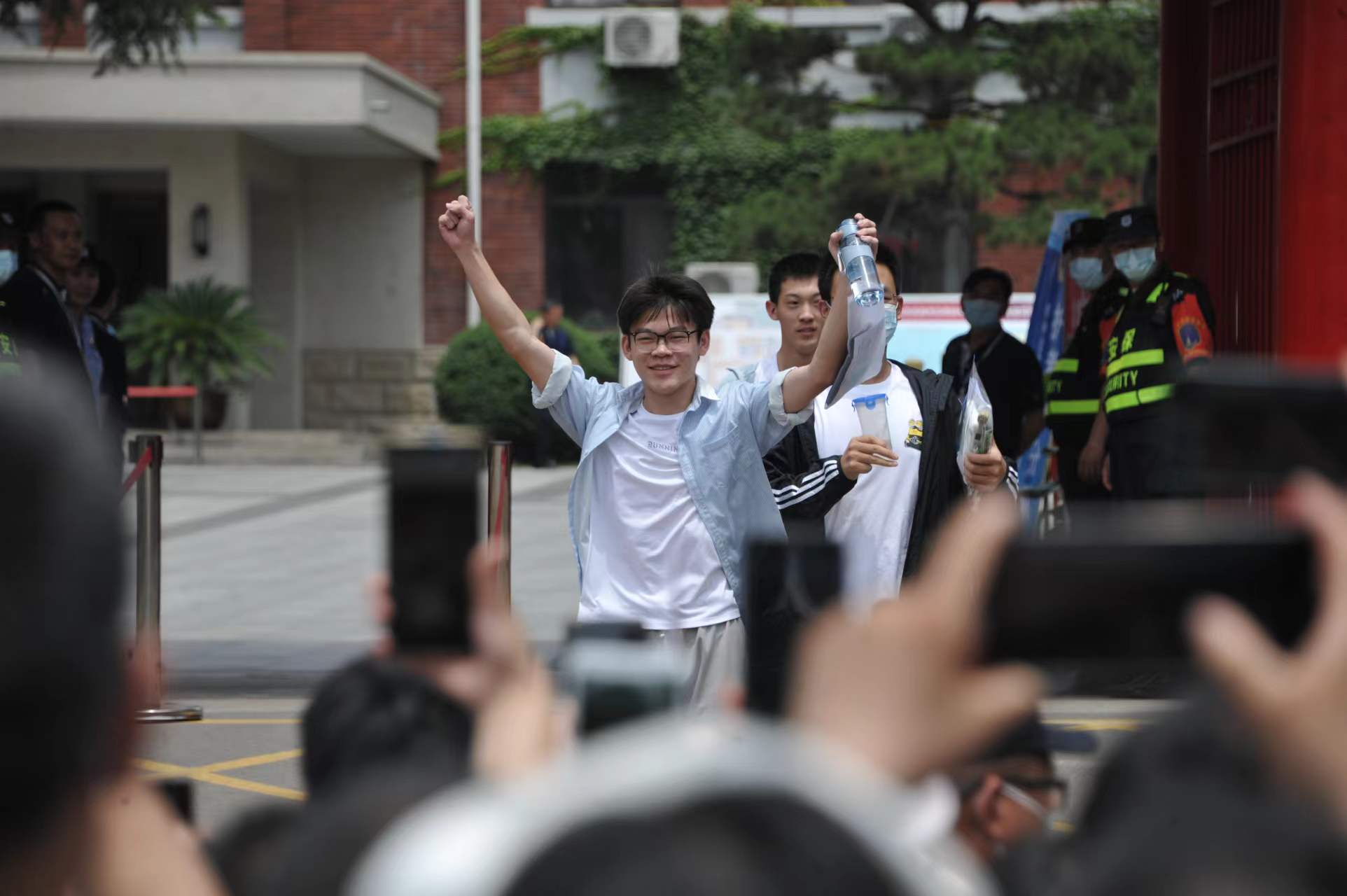 济南中考第二批次志愿填报录取情况公布 开往高中的“末班车”还剩2752个空位