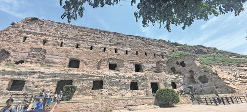 深度旅游暑期出圈 菜市场游、潮店游等多玩法挺火