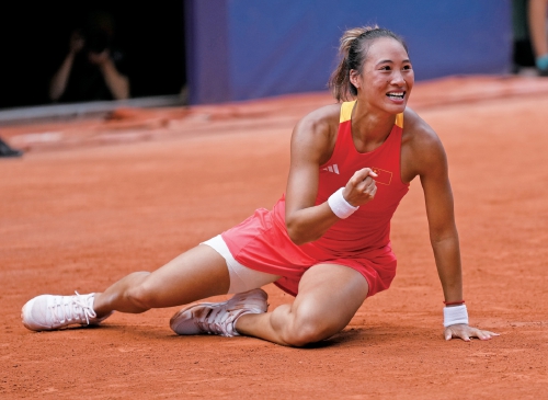 战役还没有结束！郑钦文将与维基奇争夺奥运女单金牌