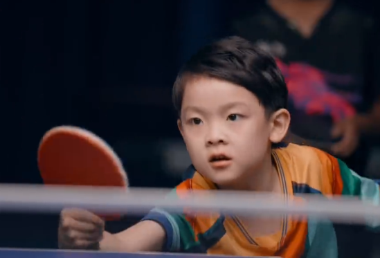优秀！王皓小儿子喜欢王楚钦 还要学大头的打法