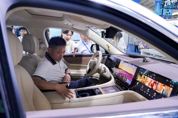 Продажи легковых NEV-автомобилей в Китае продемонстрировали стремительный рост в июле