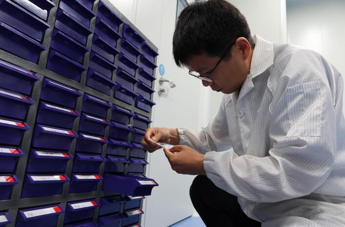 融媒·画像丨“追光者”踏浪前行,只为打磨一把“最快的刀”——“利刃”计划