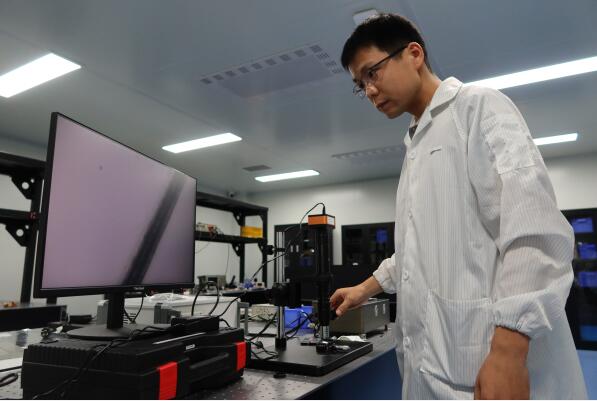 融媒·画像丨“追光者”踏浪前行,只为打磨一把“最快的刀”——“利刃”计划