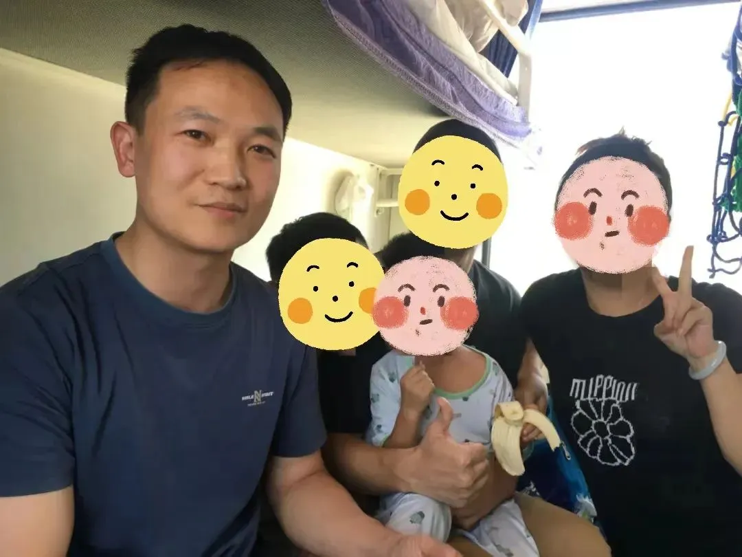 坐个火车,帅小伙48小时内被“摇”了3次!咋回事?