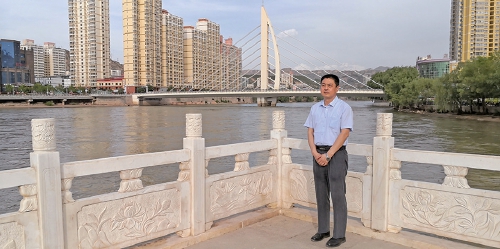 山东省济南第十八中学：培养多彩教师，为每位学生创造适合的教育