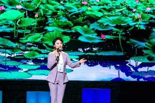 济南艺术学校播音与表演专业教师隋丽：为学生打造一台好戏