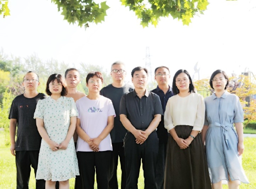 花开并蒂 别样芬芳 章丘中学历史组与数学组共播春雨育桃李