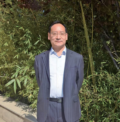 谢谢您，大先生！矢志扎根三尺讲台 初心写就教育大爱