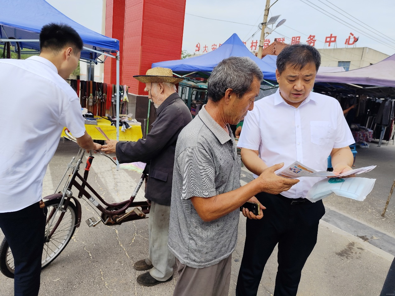 山东平安产险济宁中支：兖州支公司开展“担当新使命，消保县域行”专项活动