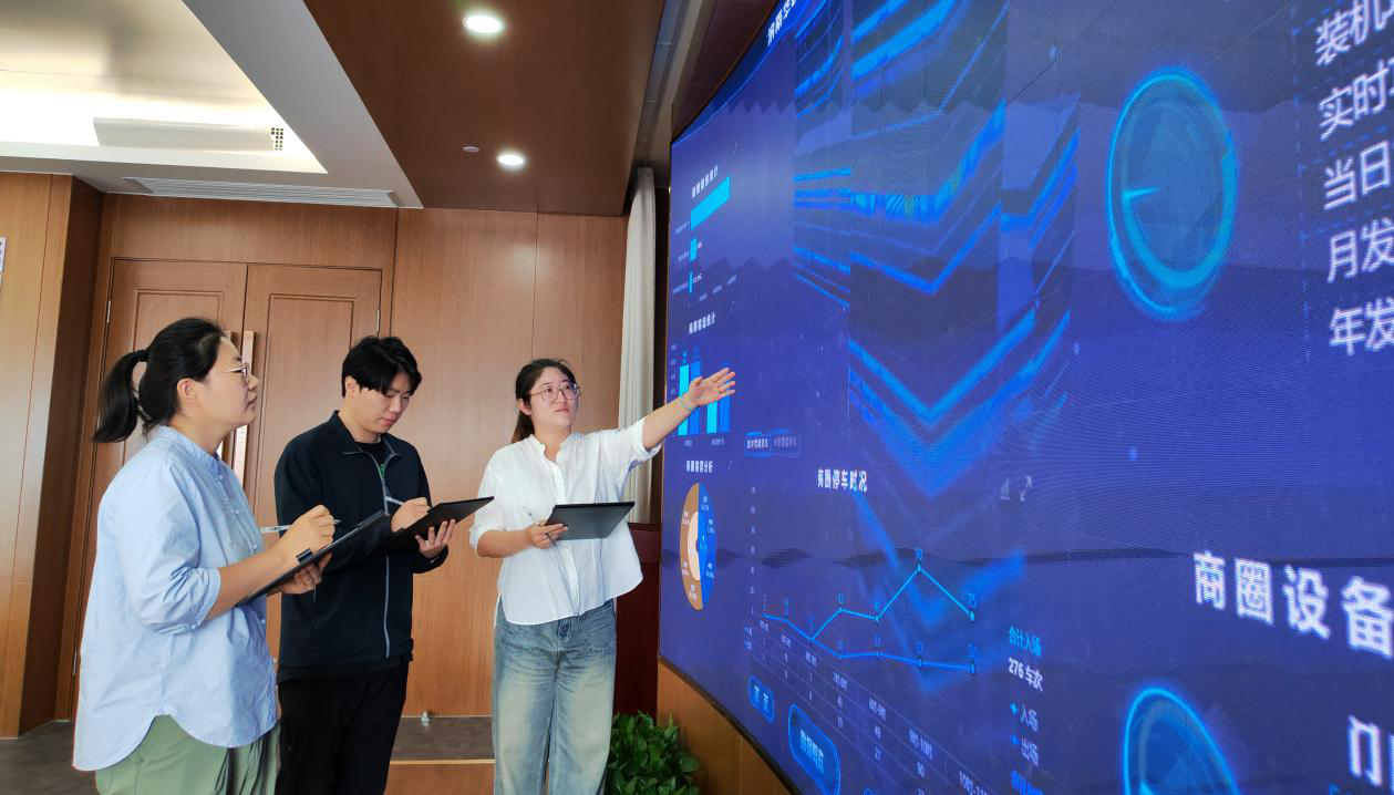 融媒·见证丨从外地游客朋友圈看济南智慧商圈:体验City walk“新宠”的一天