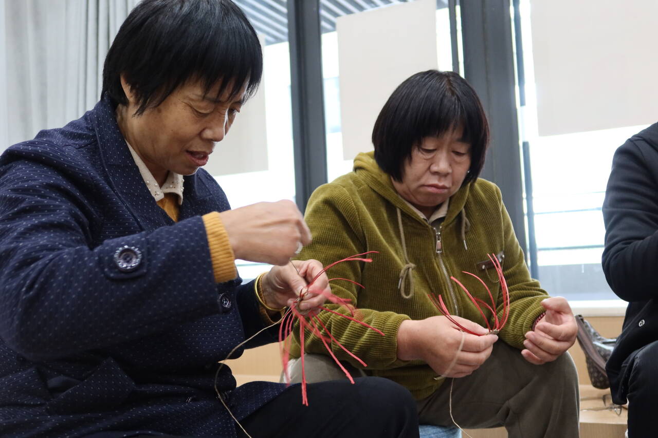 融媒·见证丨有一种幸福，叫作“家门口挣钱”——15分钟“就业圈”