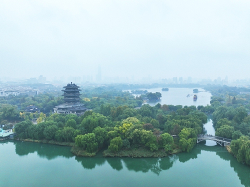 烟雨朦胧 秋色如画